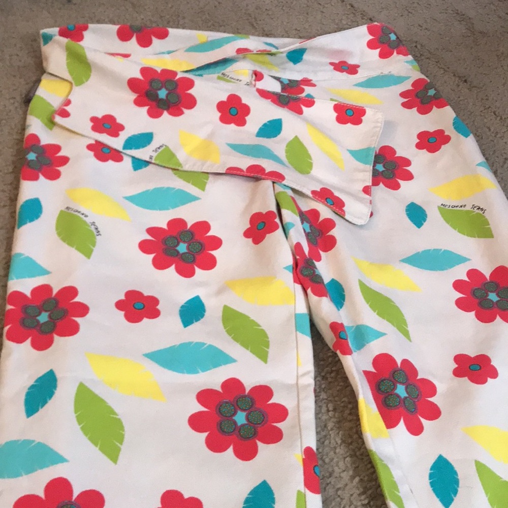 🌸NEW🌸 Moschino Jeans Vintage Flower Power & Leaf Design Print Jeans